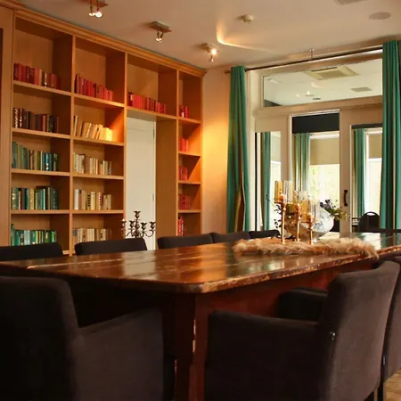 Oranjeoord Hotel Hoog Soeren