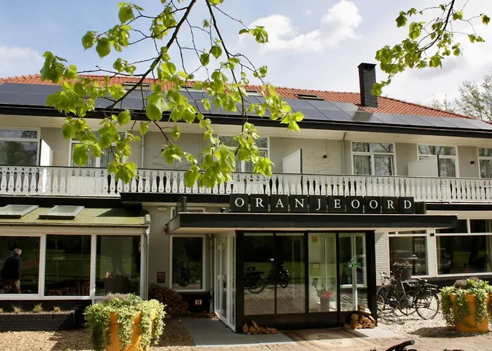Oranjeoord Hotel 3*