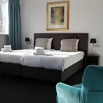 Otel Oranjeoord