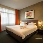 Oranjeoord Otel